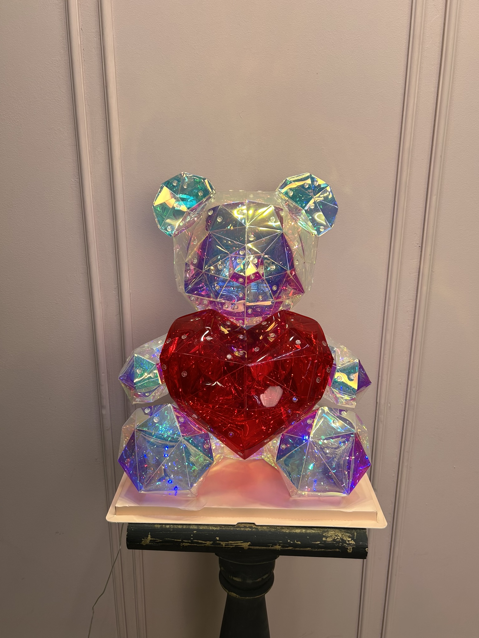 картинка Светящиеся фигура мишки с сердцем от Мадам Москвичка